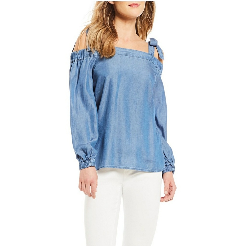 New Michael Kors top